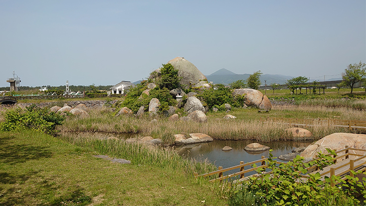 佐用姫岩